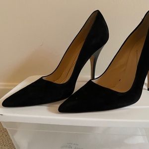 Kate Spade black suede pumps - Size 8M